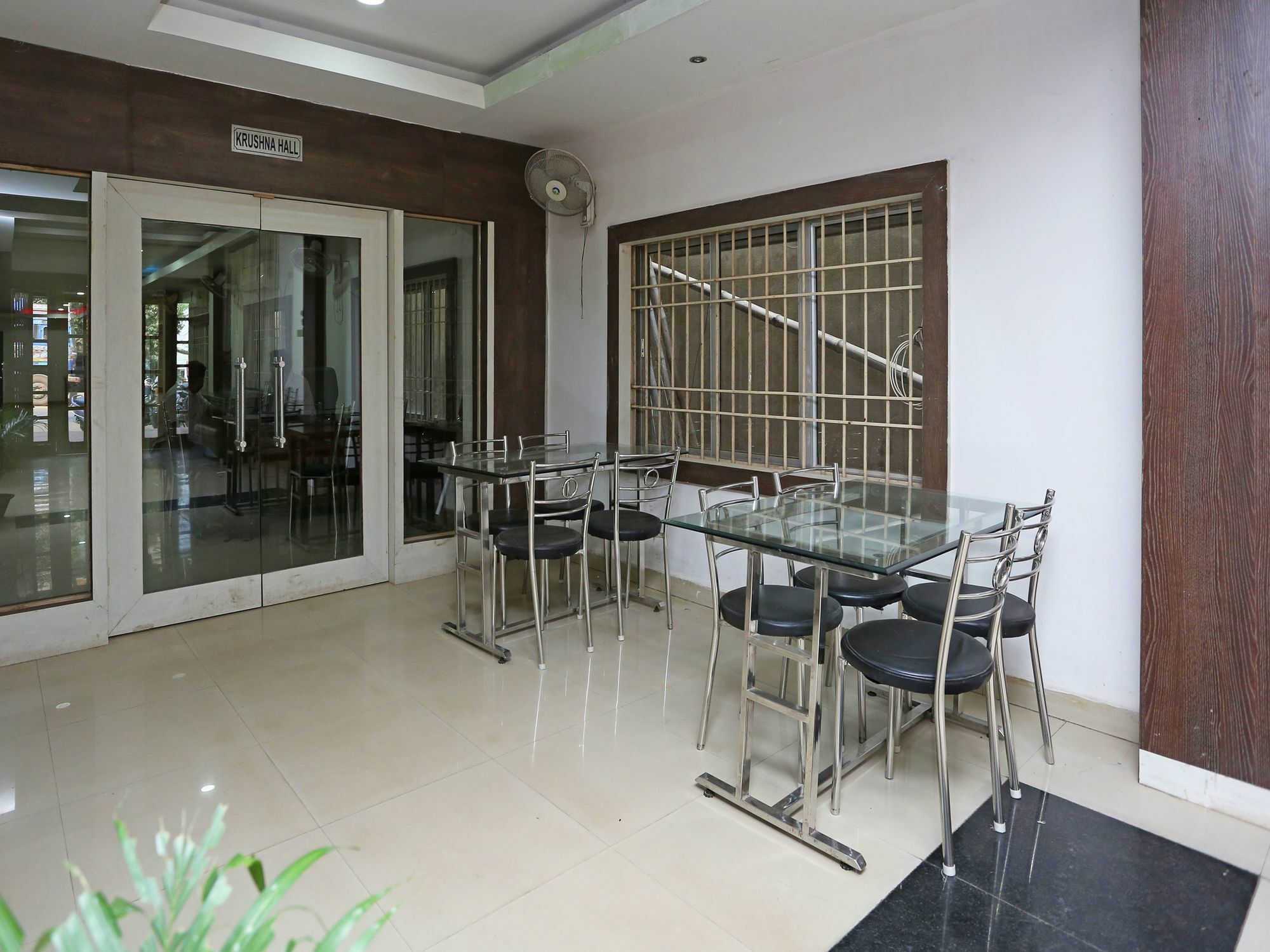 Treebo Trend Paradise Convention Rasulgarh Bhubaneswar Exterior photo